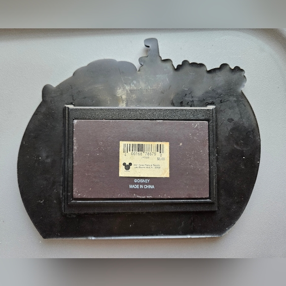 Walt Disney World Vintage Magic Kingdom Epcot Mickey Wizard Picture Frame Magnet - Picture 8 of 9